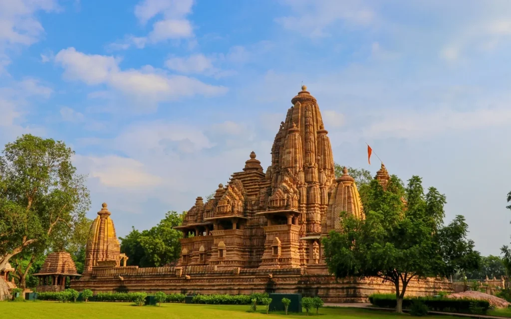 Gwalior, Khajuraho & Varanasi
