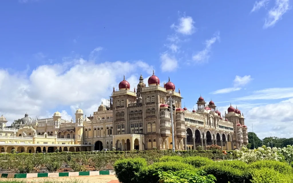 Golden Chariot: Pride of Karnataka